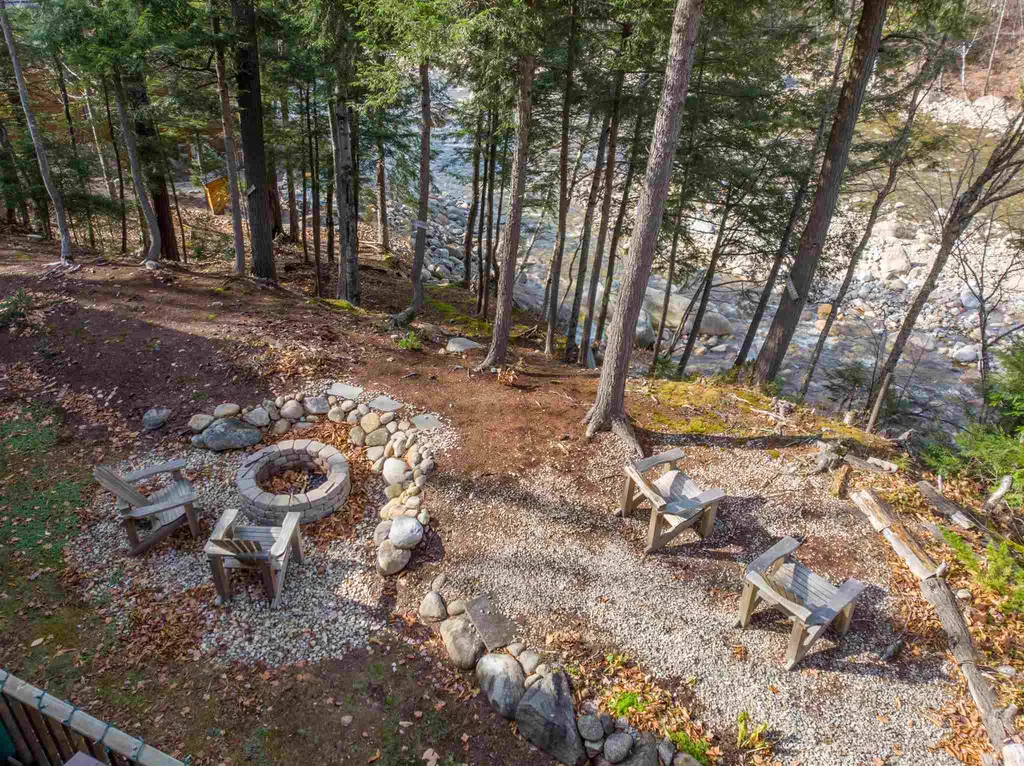10 River View Drive Lincoln NH 03256-1
