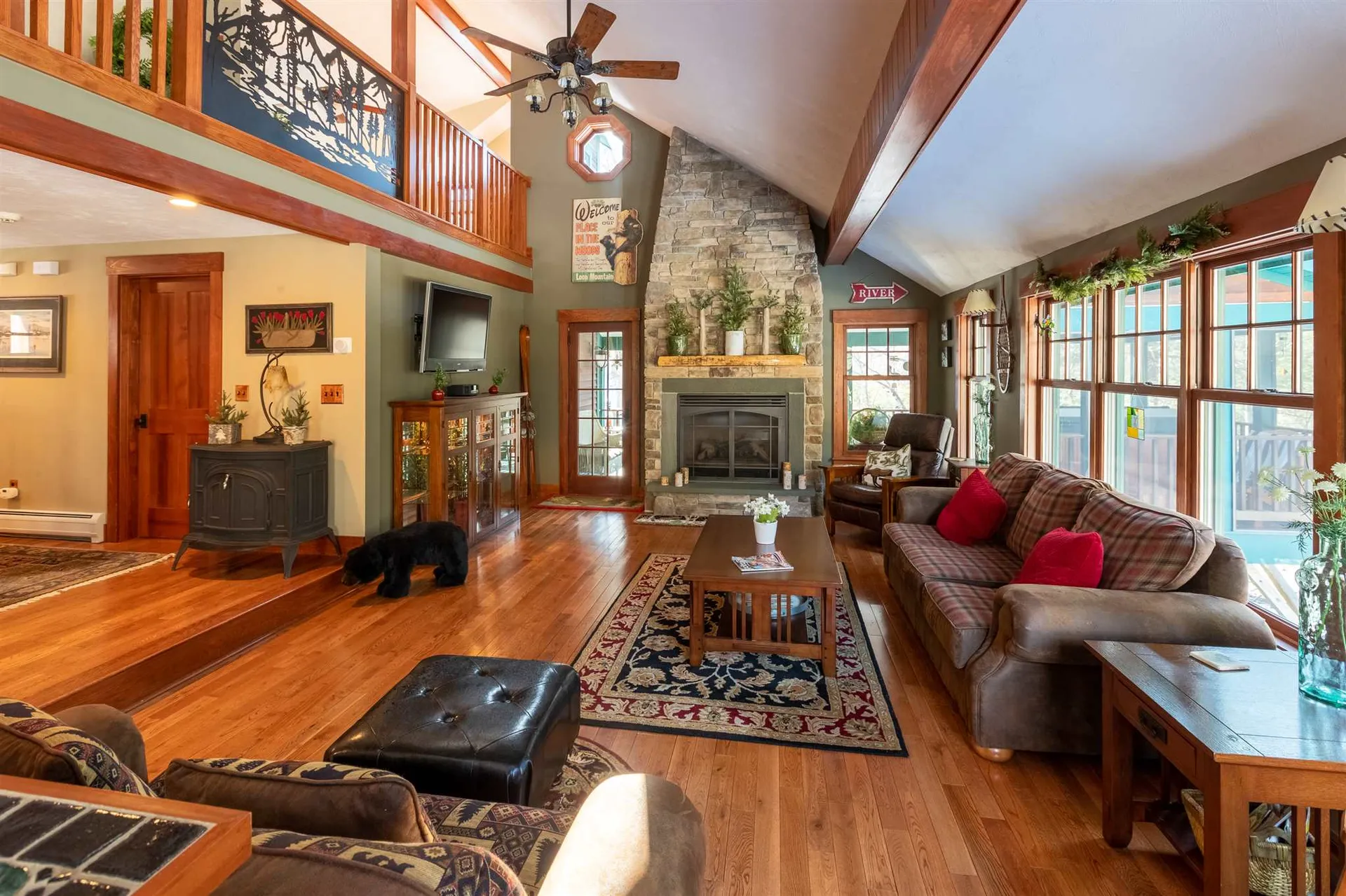 10 River View Drive Lincoln NH 03256-1