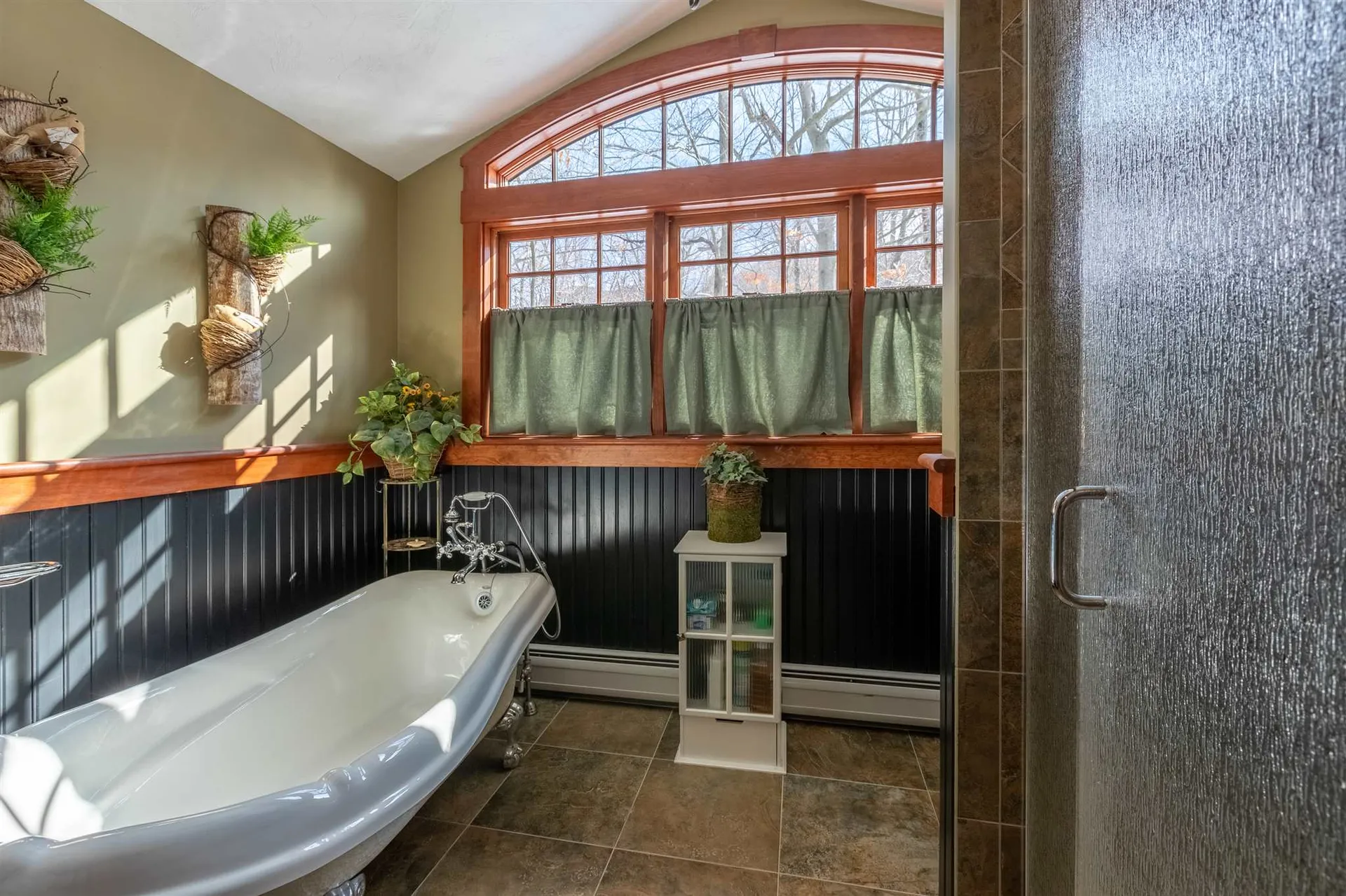 10 River View Drive Lincoln NH 03256-1
