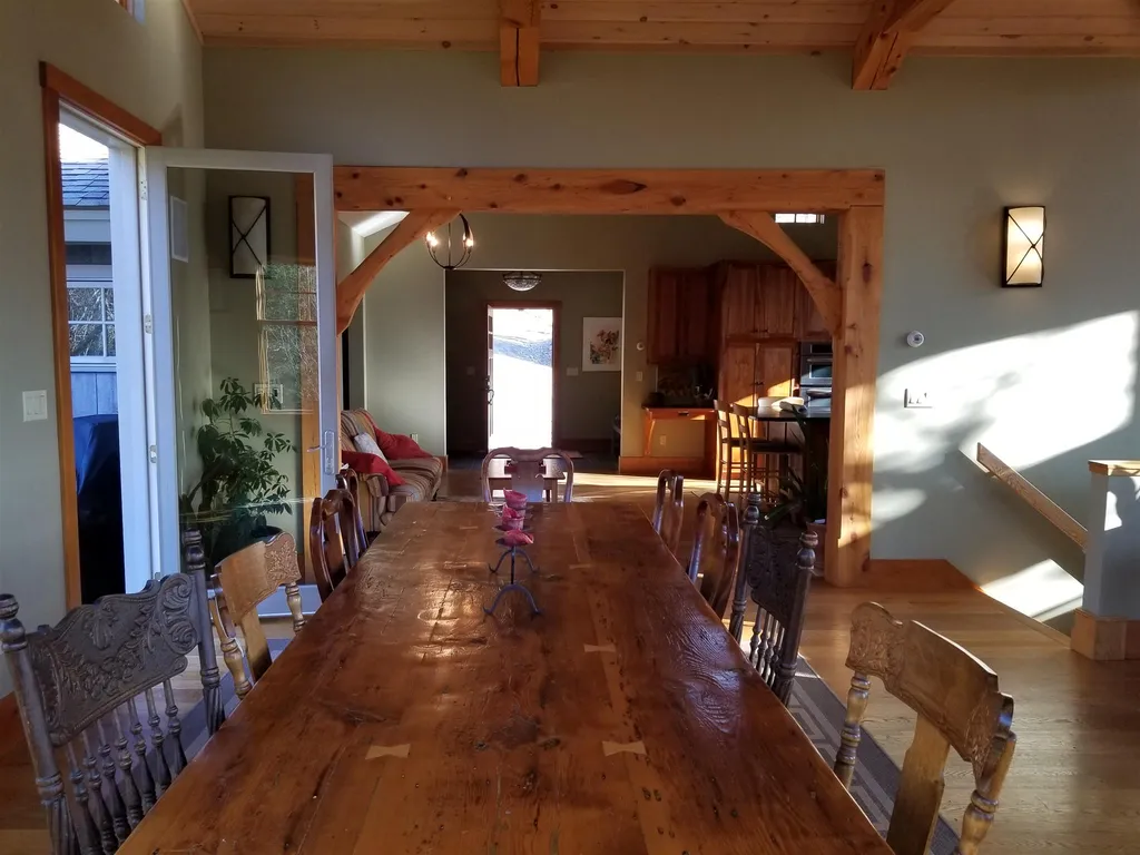 149 Upper Village Road Warren VT 05674