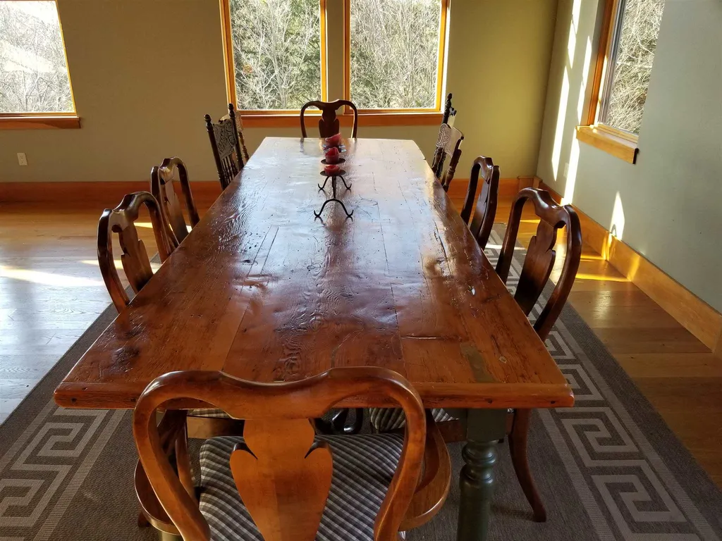 149 Upper Village Road Warren VT 05674