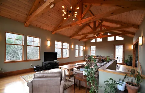 149 Upper Village Road Warren VT 05674