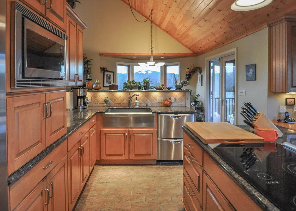 1317 Brook Road Waitsfield VT 05673