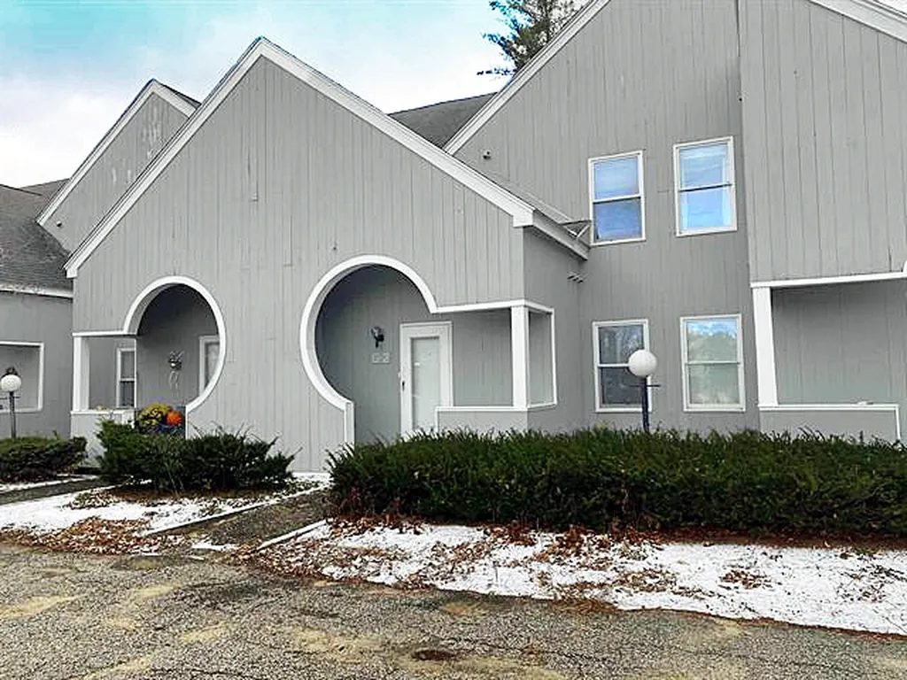 5 Tenney Brook Road Plymouth NH 03264