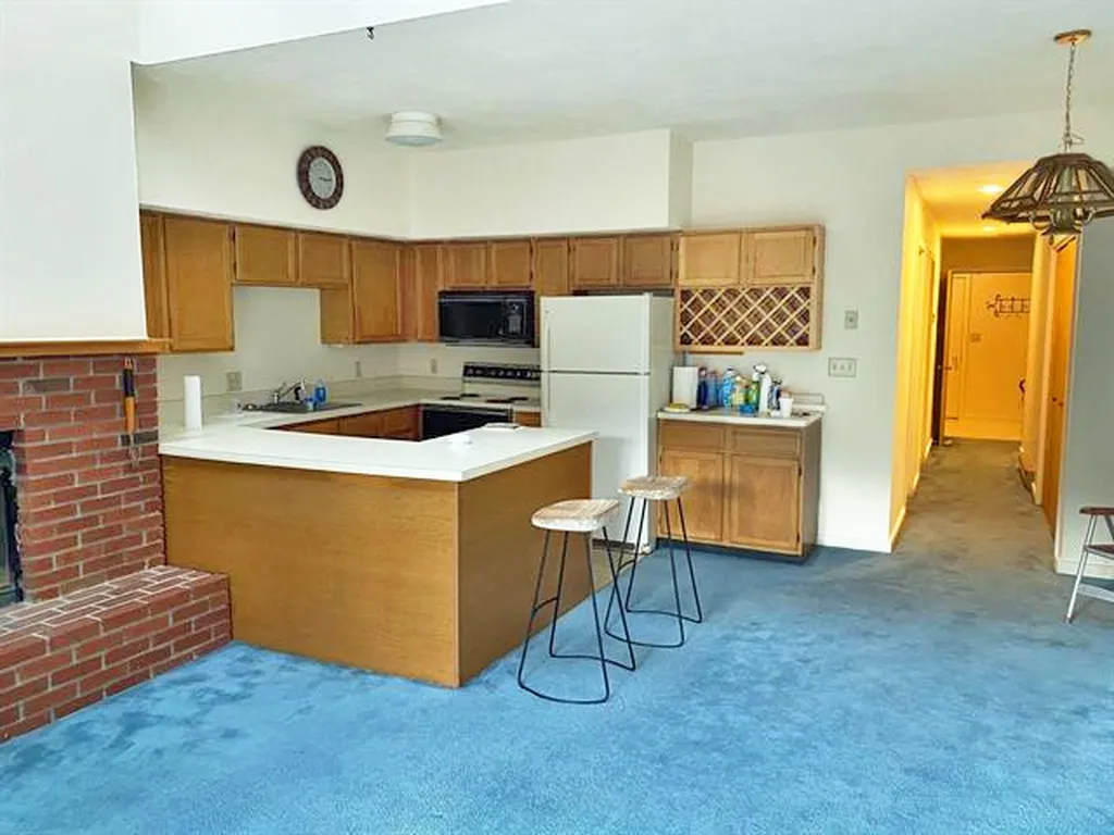5 Tenney Brook Road Plymouth NH 03264