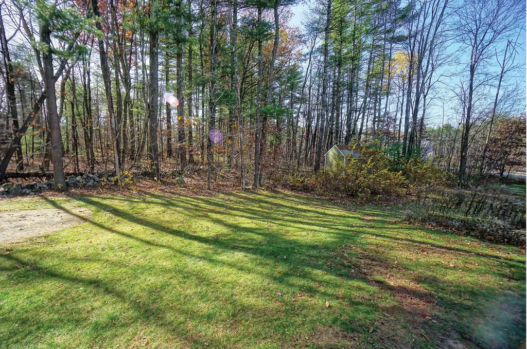 116 High Range Road Londonderry NH 03053