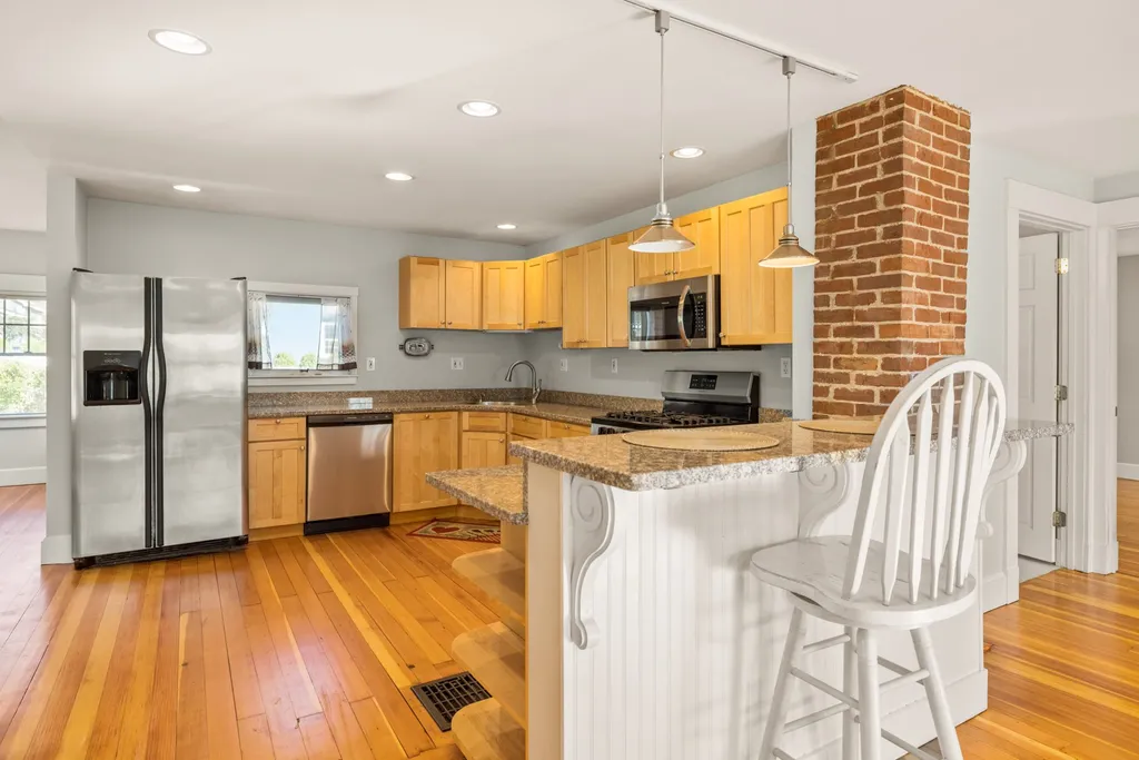 25 Woodworth Avenue Portsmouth NH 03801