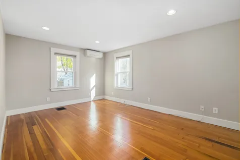 25 Woodworth Avenue Portsmouth NH 03801