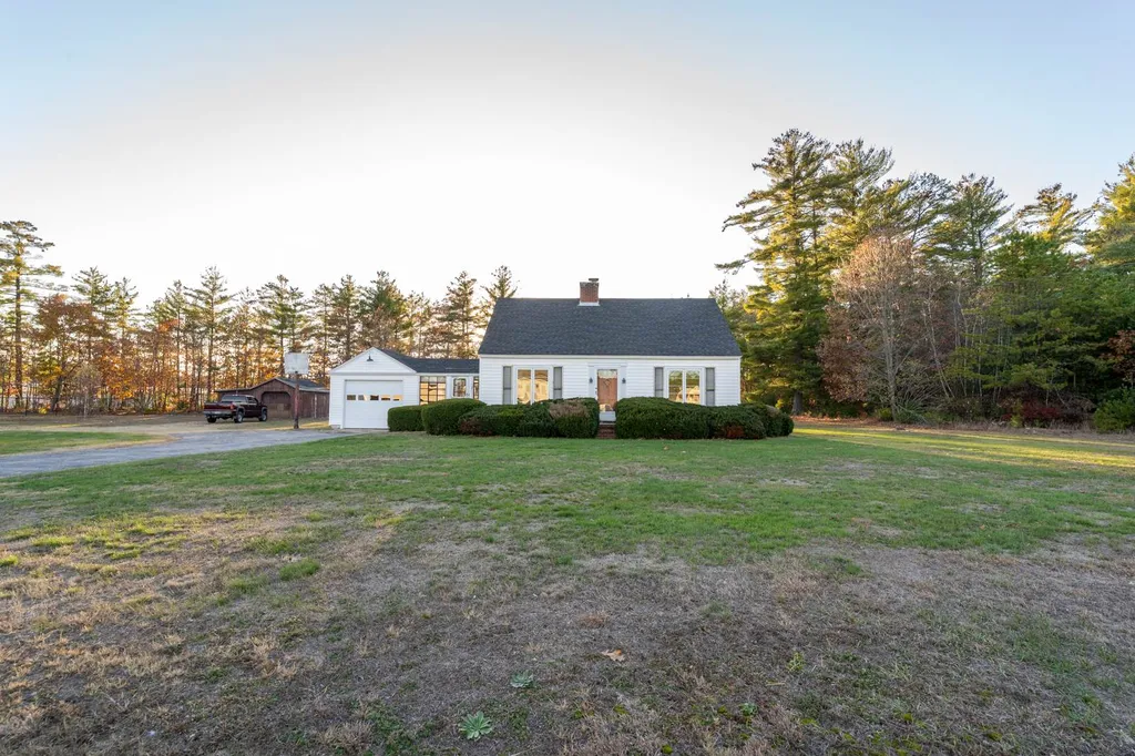 148 Chestnut Hill Road Rochester NH 03867
