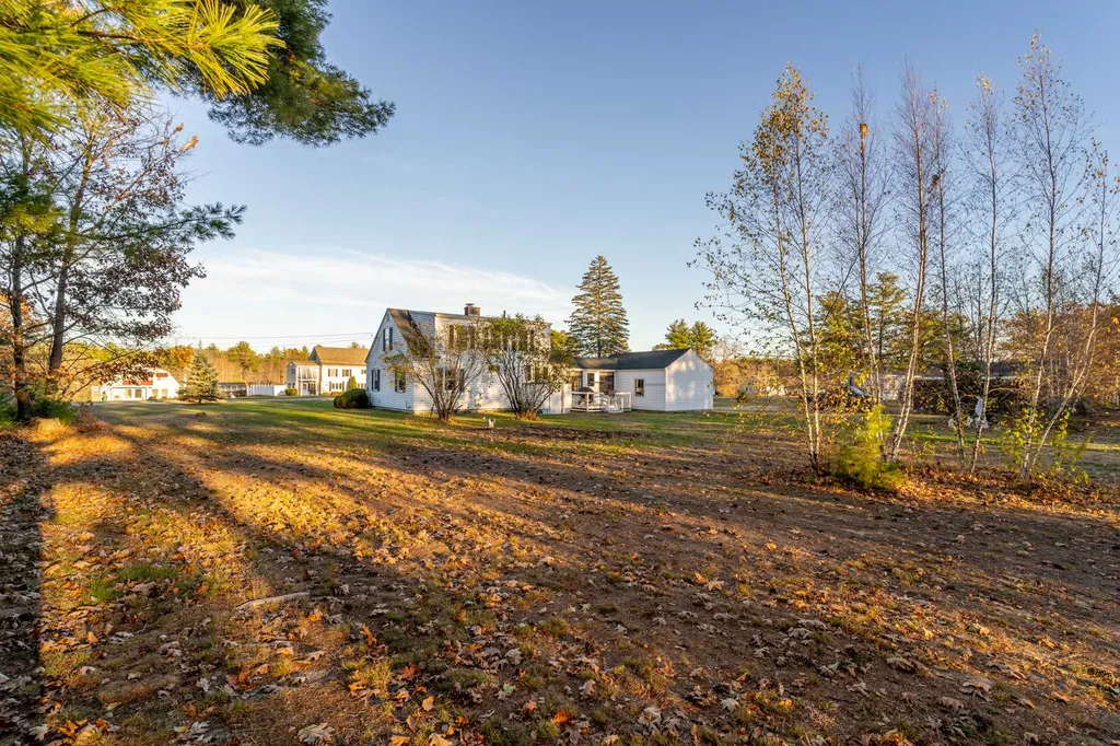 148 Chestnut Hill Road Rochester NH 03867