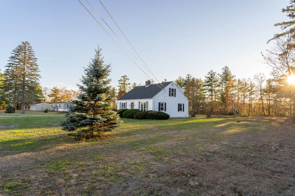 148 Chestnut Hill Road Rochester NH 03867