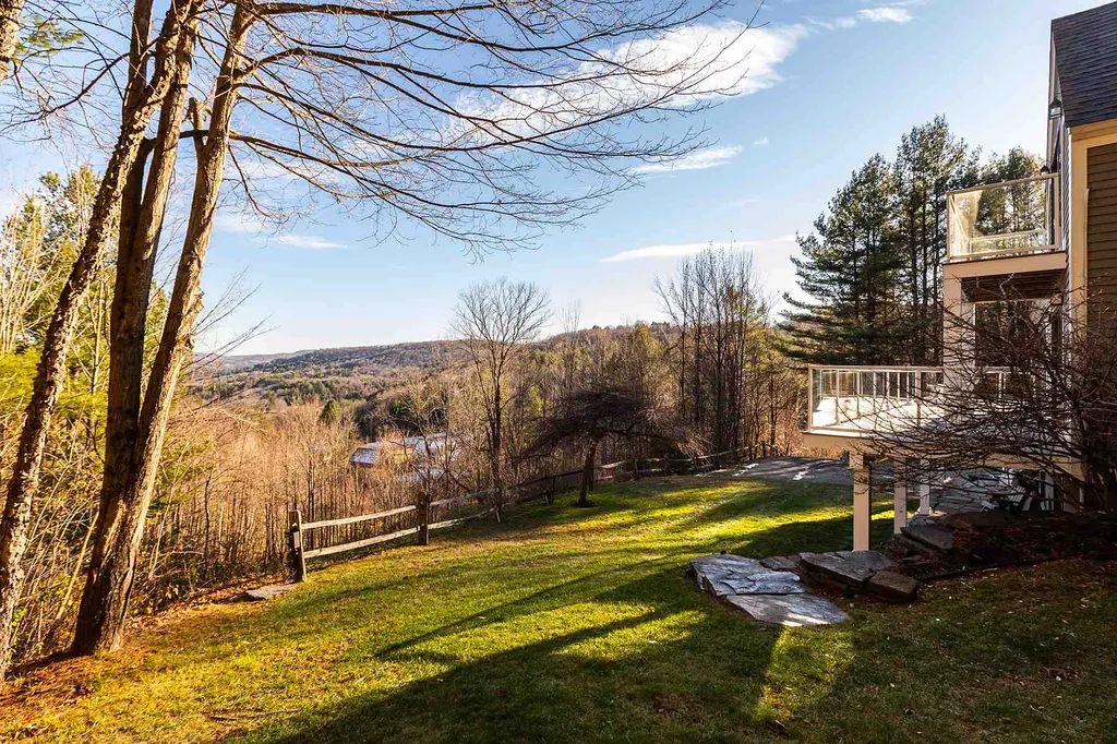 326 Hall Circle Woodstock VT 05091