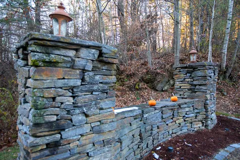 326 Hall Circle Woodstock VT 05091