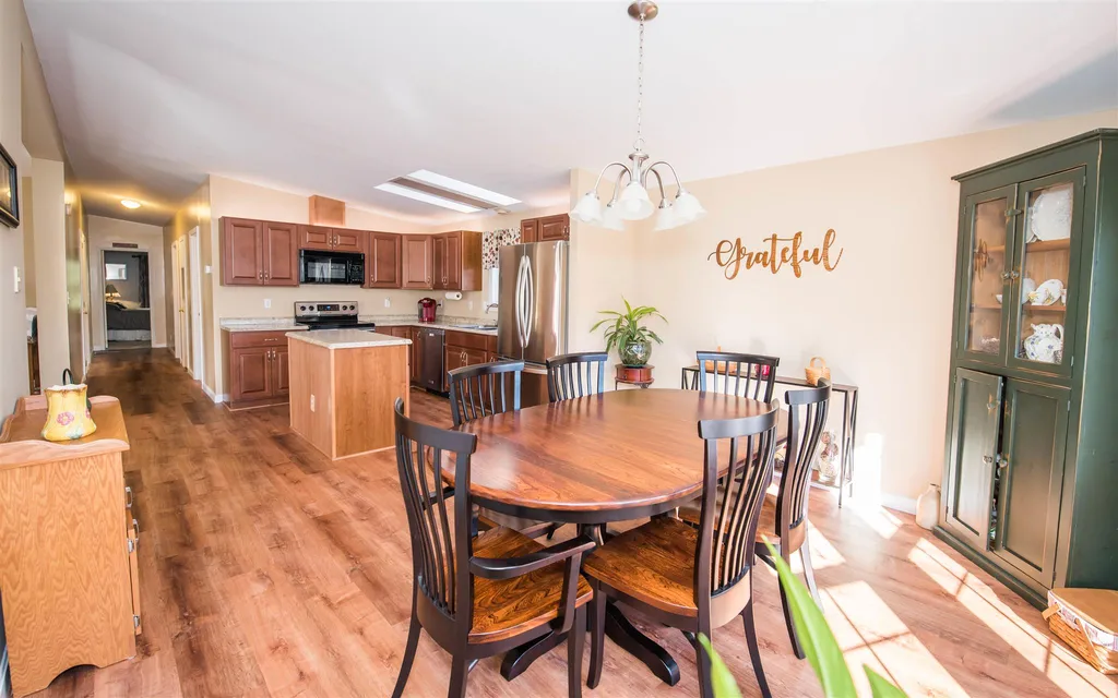 21 Charleston Ridge Hampstead NH 03841