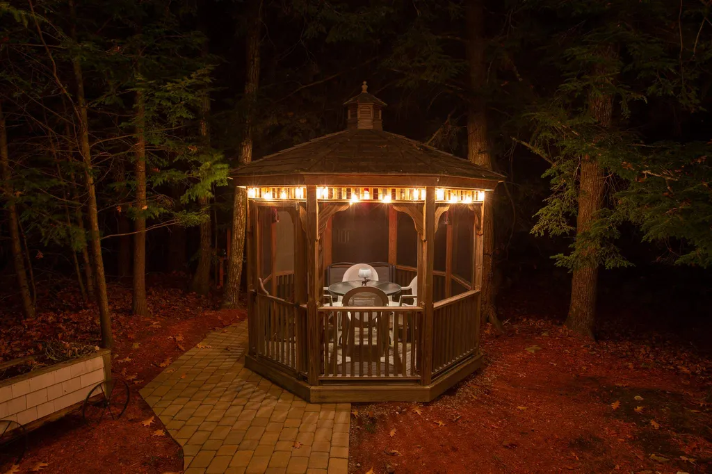 21 Charleston Ridge Hampstead NH 03841