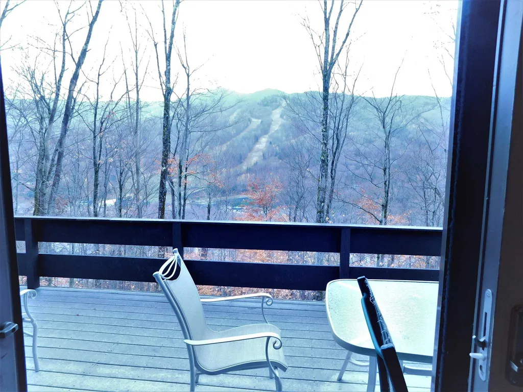 39 Flume Road Lincoln NH 03251
