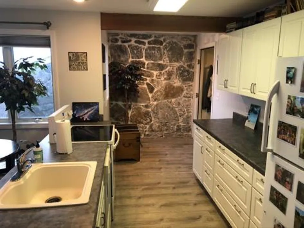 121 Cat Hole Road Claremont NH 03743