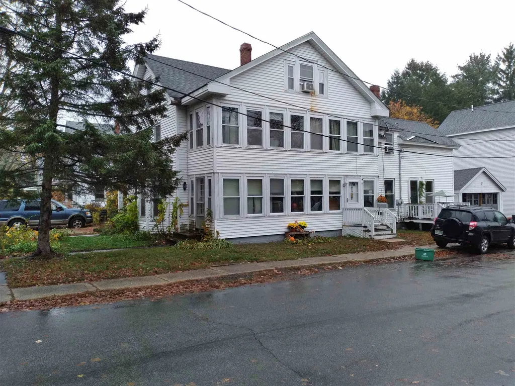 22 Carroll Street Exeter NH 03833