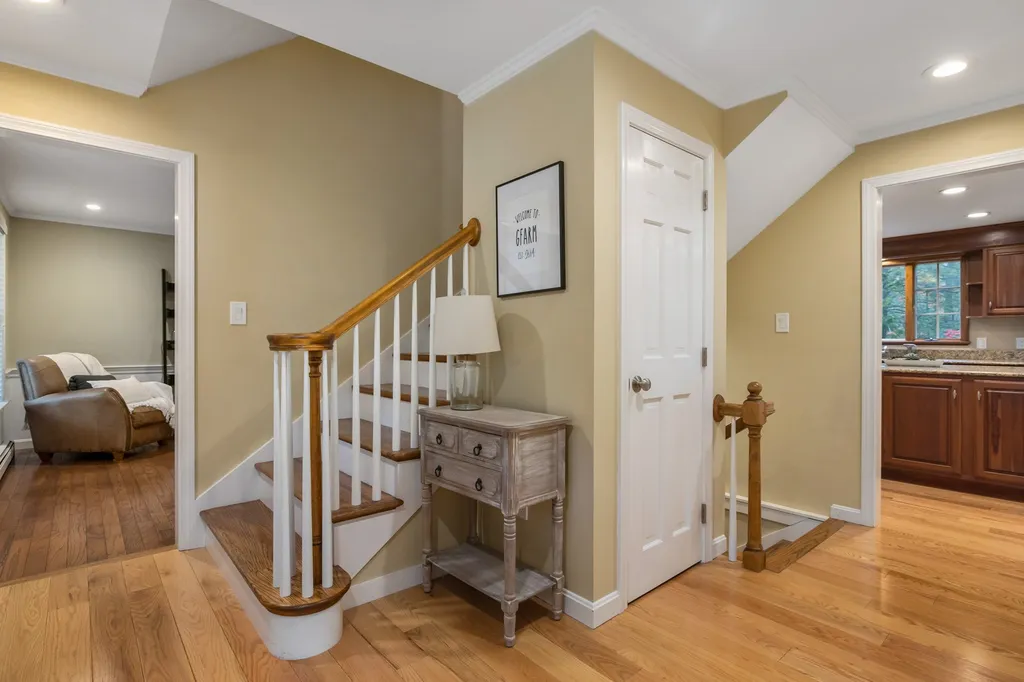 26 Gifford Farm Road Stratham NH 03885