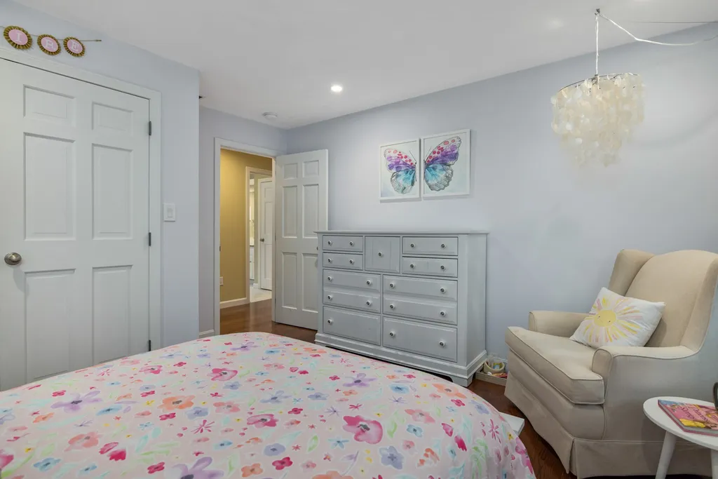 26 Gifford Farm Road Stratham NH 03885