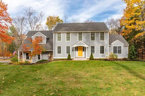 26 Gifford Farm Road Stratham NH 03885