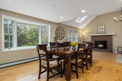 26 Gifford Farm Road Stratham NH 03885