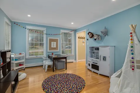 26 Gifford Farm Road Stratham NH 03885