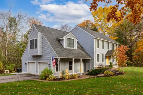 26 Gifford Farm Road Stratham NH 03885
