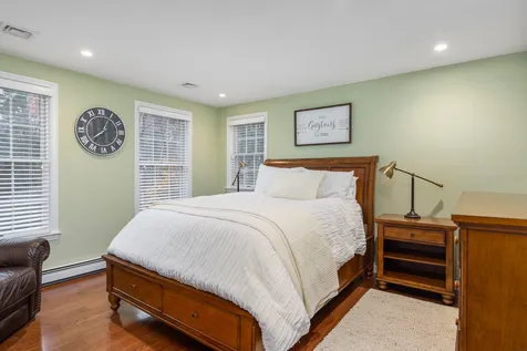 26 Gifford Farm Road Stratham NH 03885