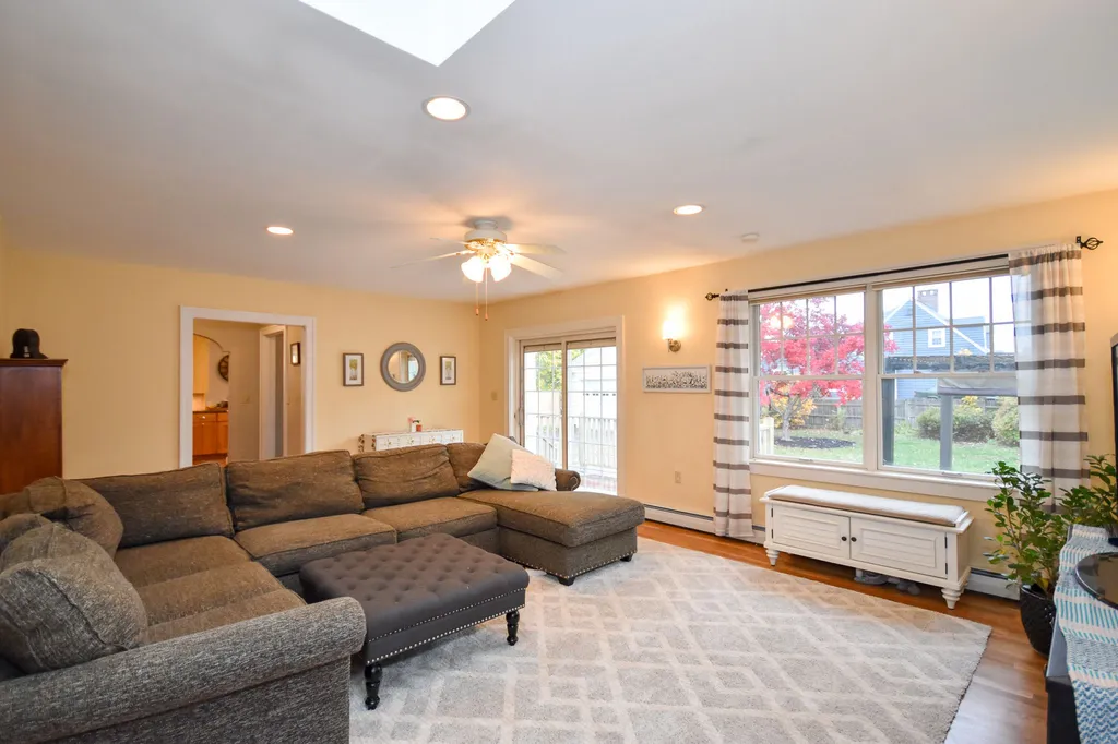 27 Rutland Street Dover NH 03820