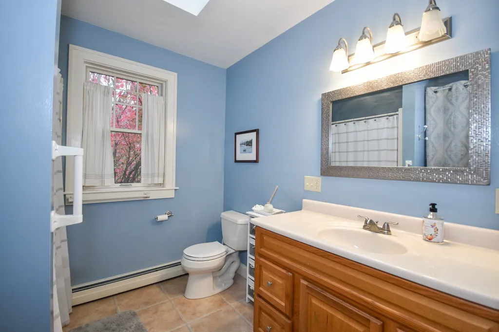 27 Rutland Street Dover NH 03820