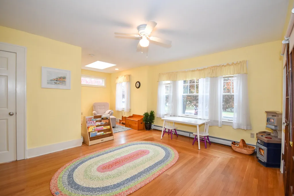 27 Rutland Street Dover NH 03820