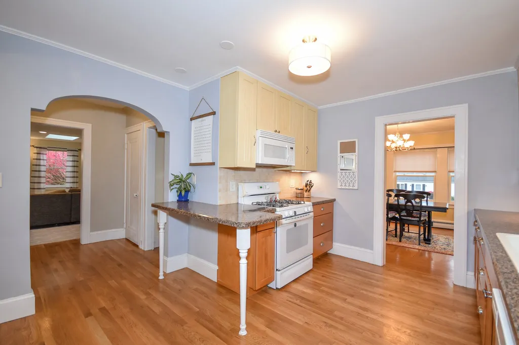 27 Rutland Street Dover NH 03820