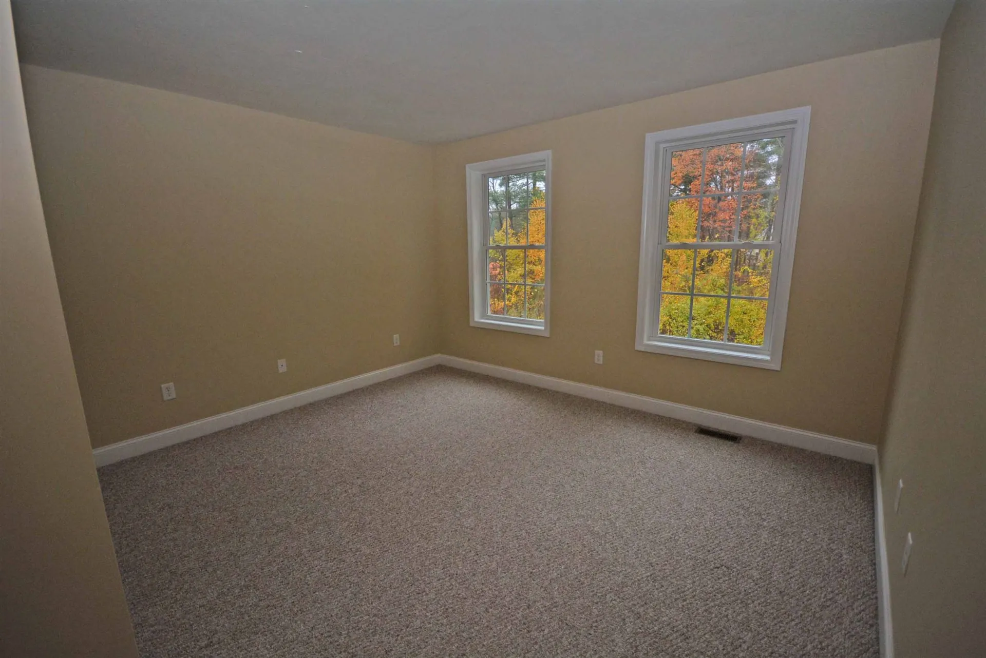 63 Erik Street Merrimack NH 03054-6805
