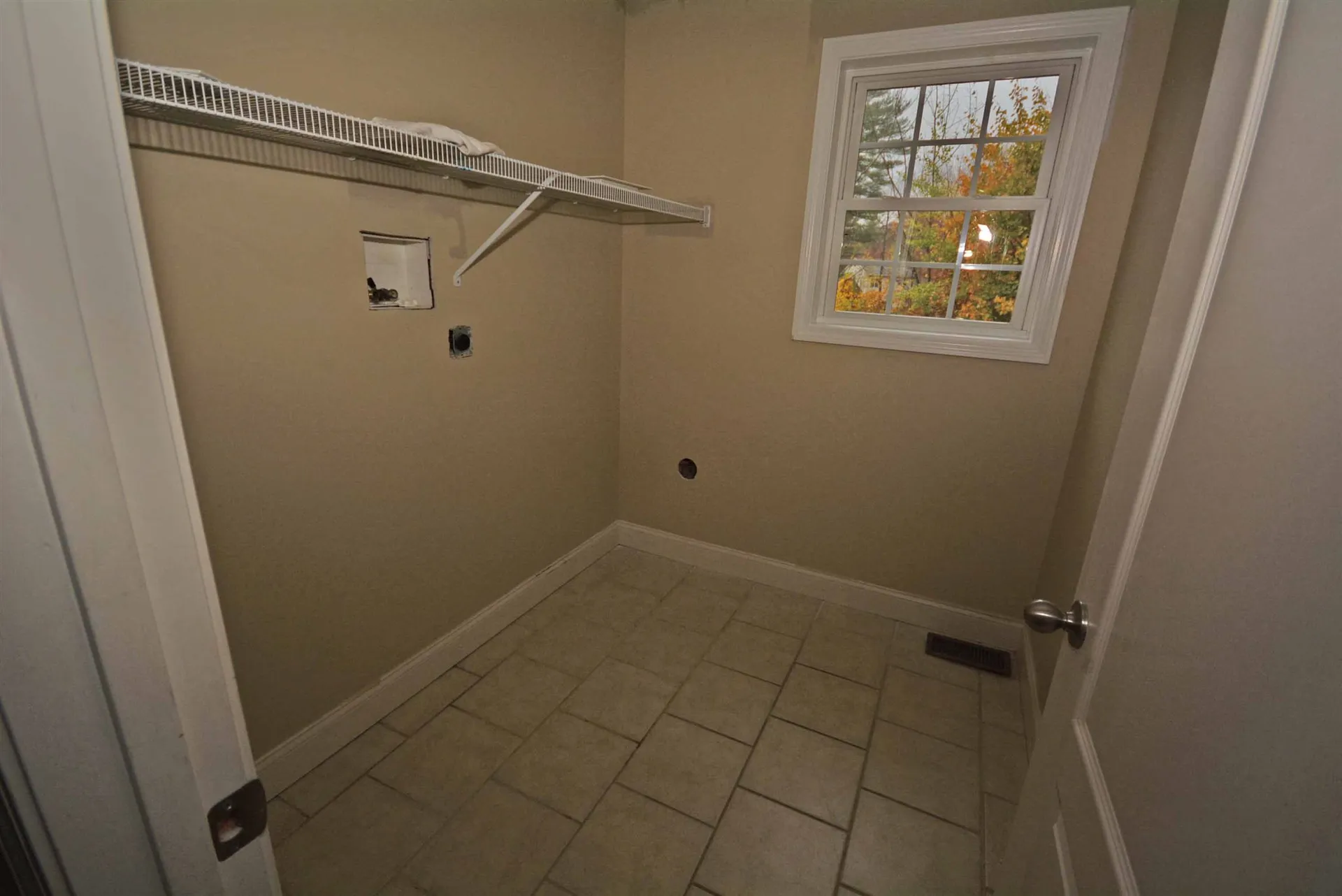 63 Erik Street Merrimack NH 03054-6805