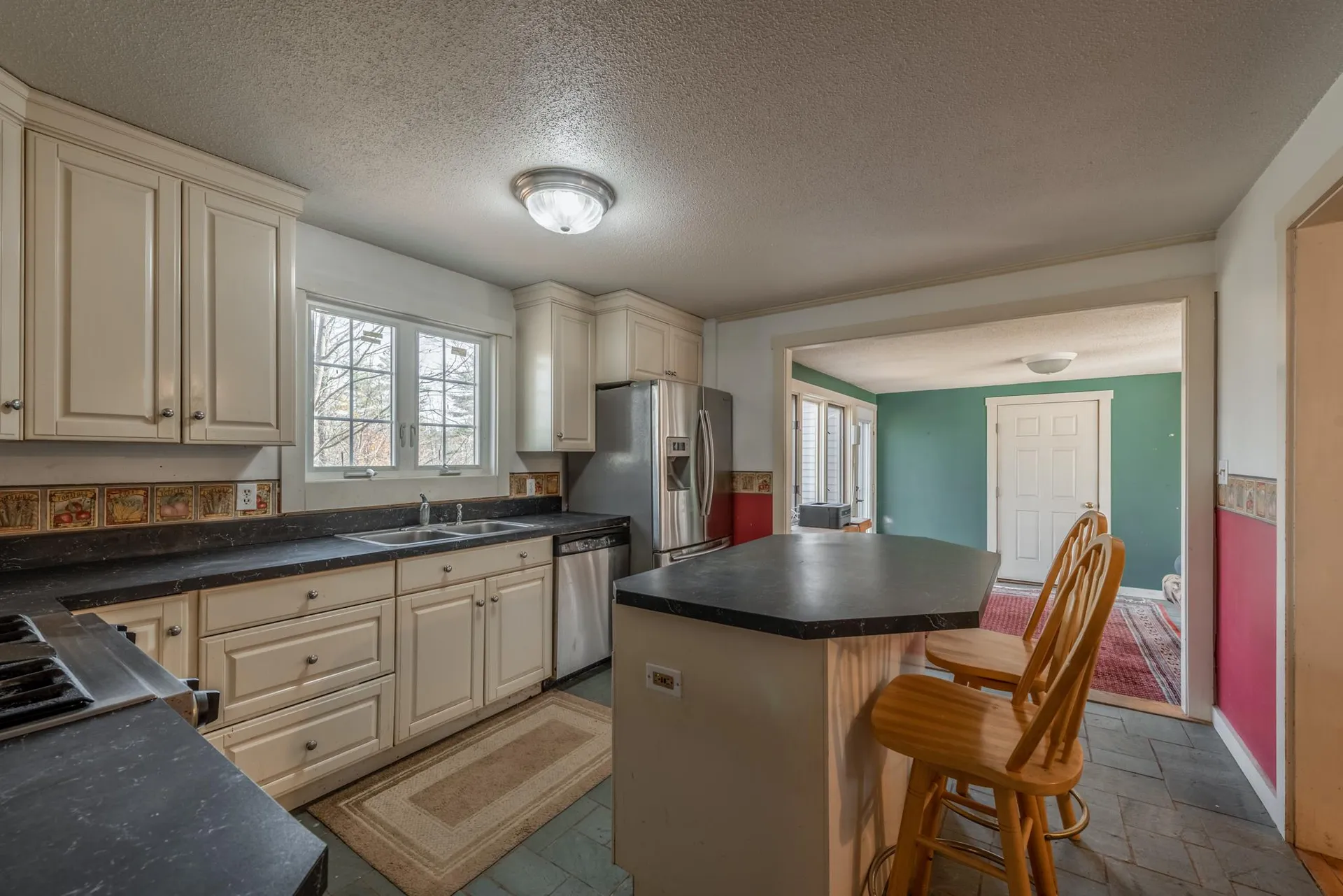 18 Poor Farm Hill Road Newbury NH 03255