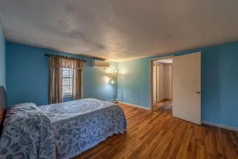 18 Poor Farm Hill Road Newbury NH 03255