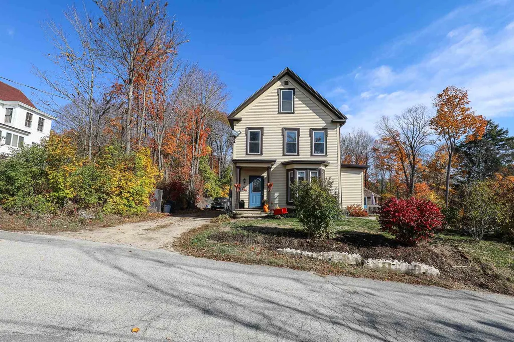 36 Mooney Street Farmington NH 03835