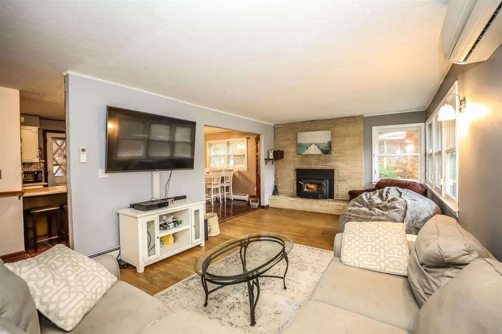 204 High Street Boscawen NH 03303