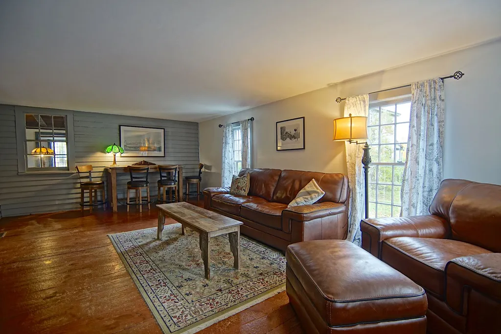 9 Depot Road East Kingston NH 03827