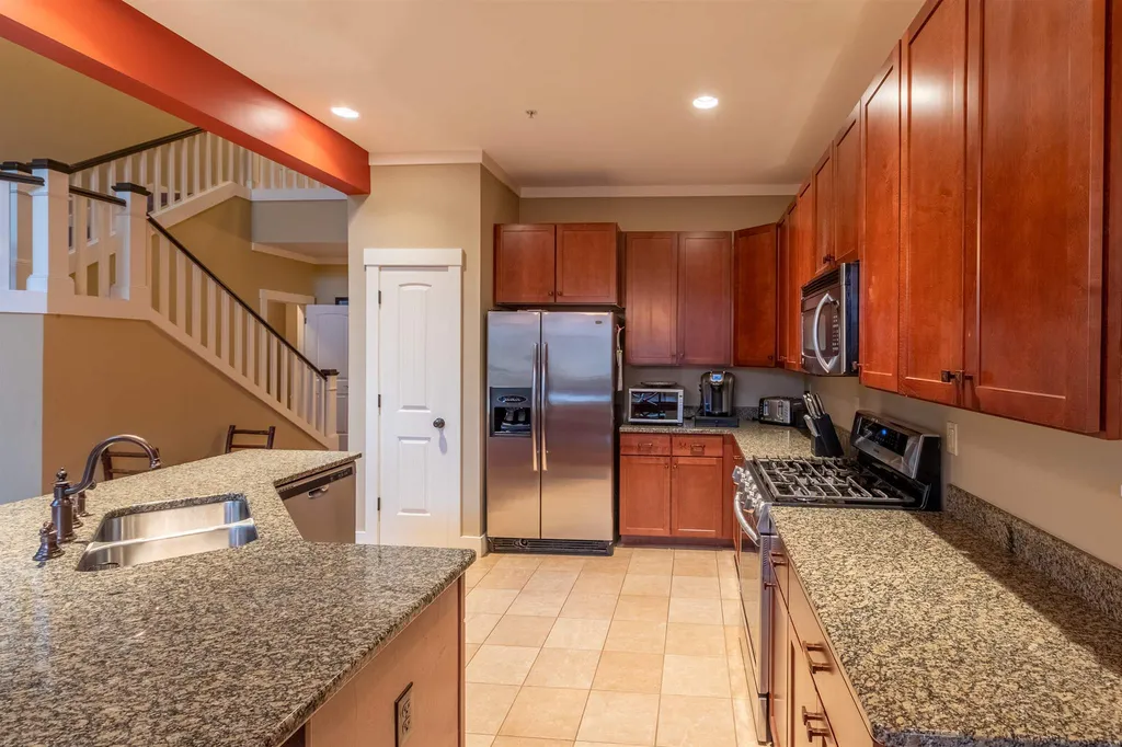 21 Riverside Terrace Lincoln NH 03251