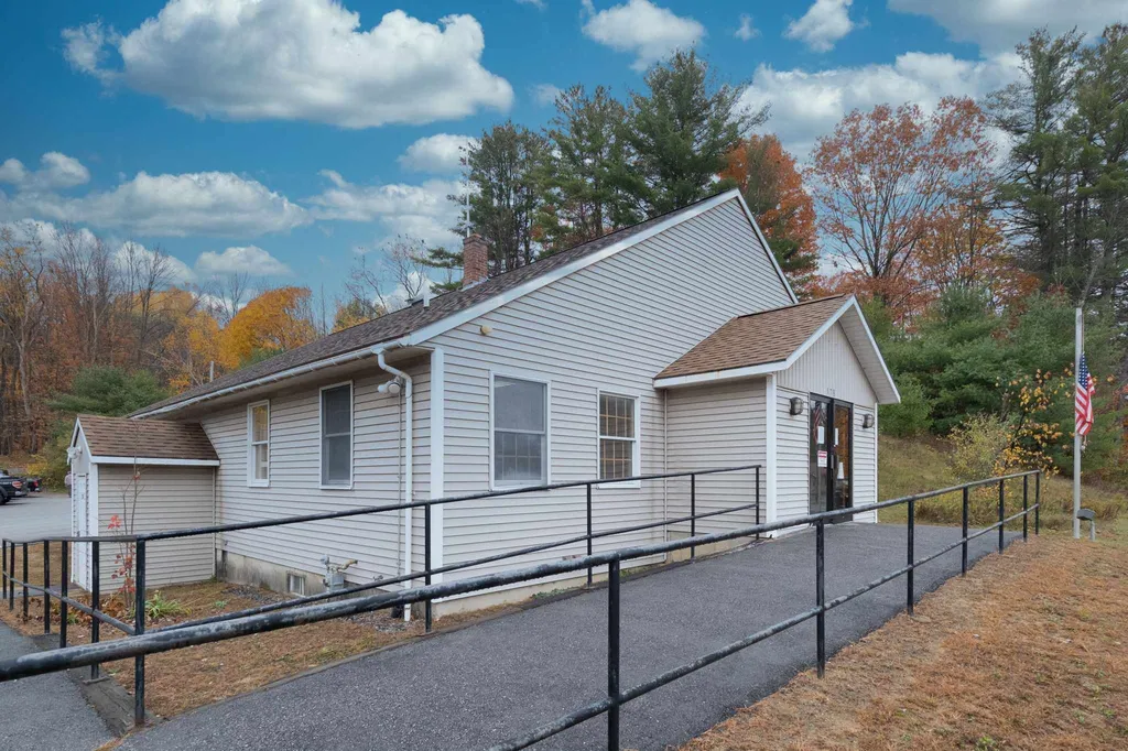 179 E Main Street Tilton NH 03276