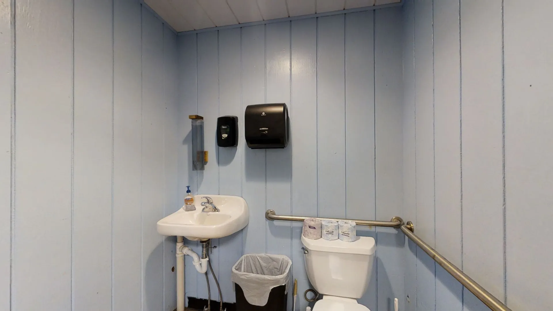 179 E Main Street Tilton NH 03276