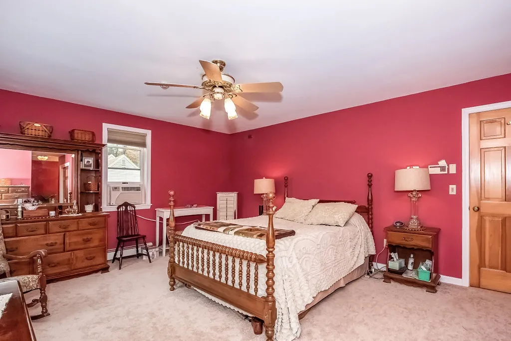 8 Reyners Brook Drive Dover NH 03820