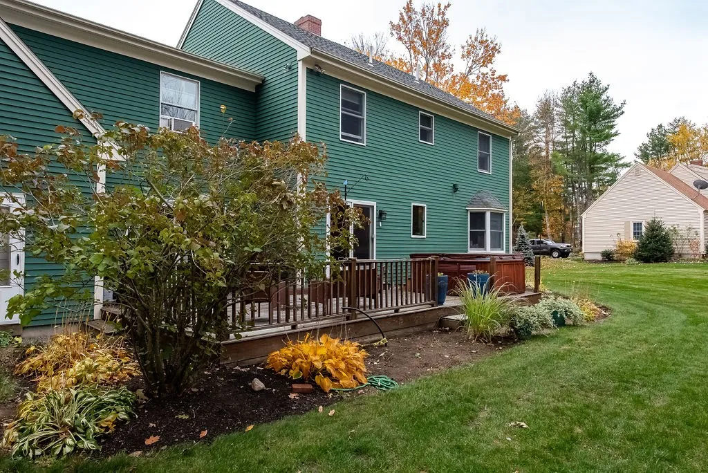 8 Reyners Brook Drive Dover NH 03820
