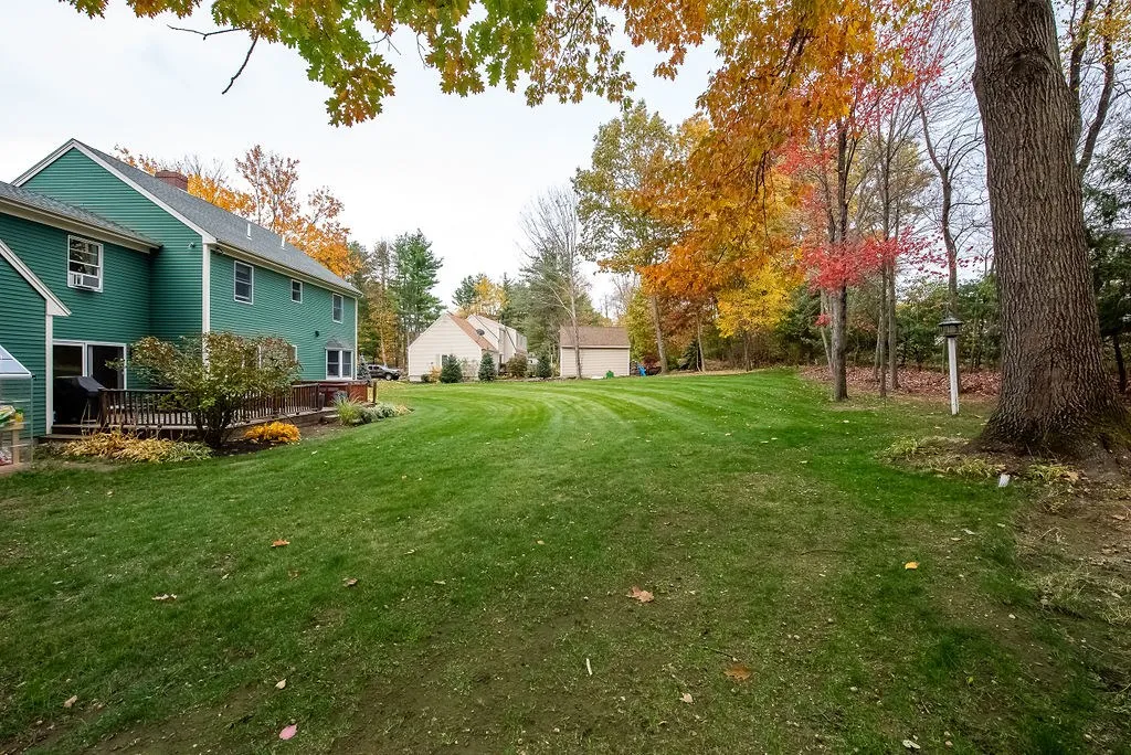 8 Reyners Brook Drive Dover NH 03820