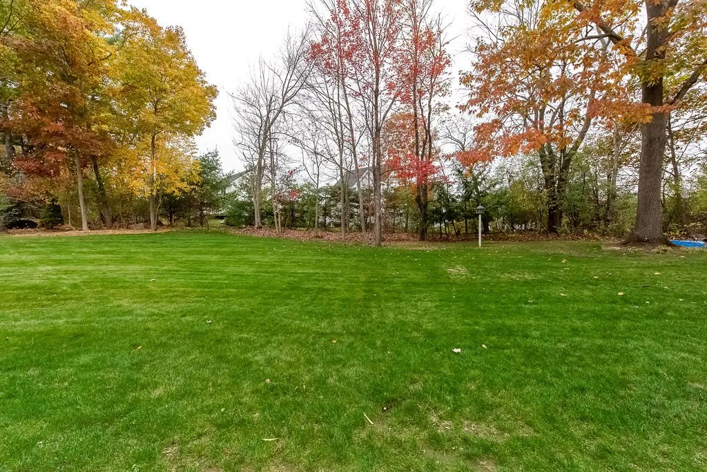 8 Reyners Brook Drive Dover NH 03820