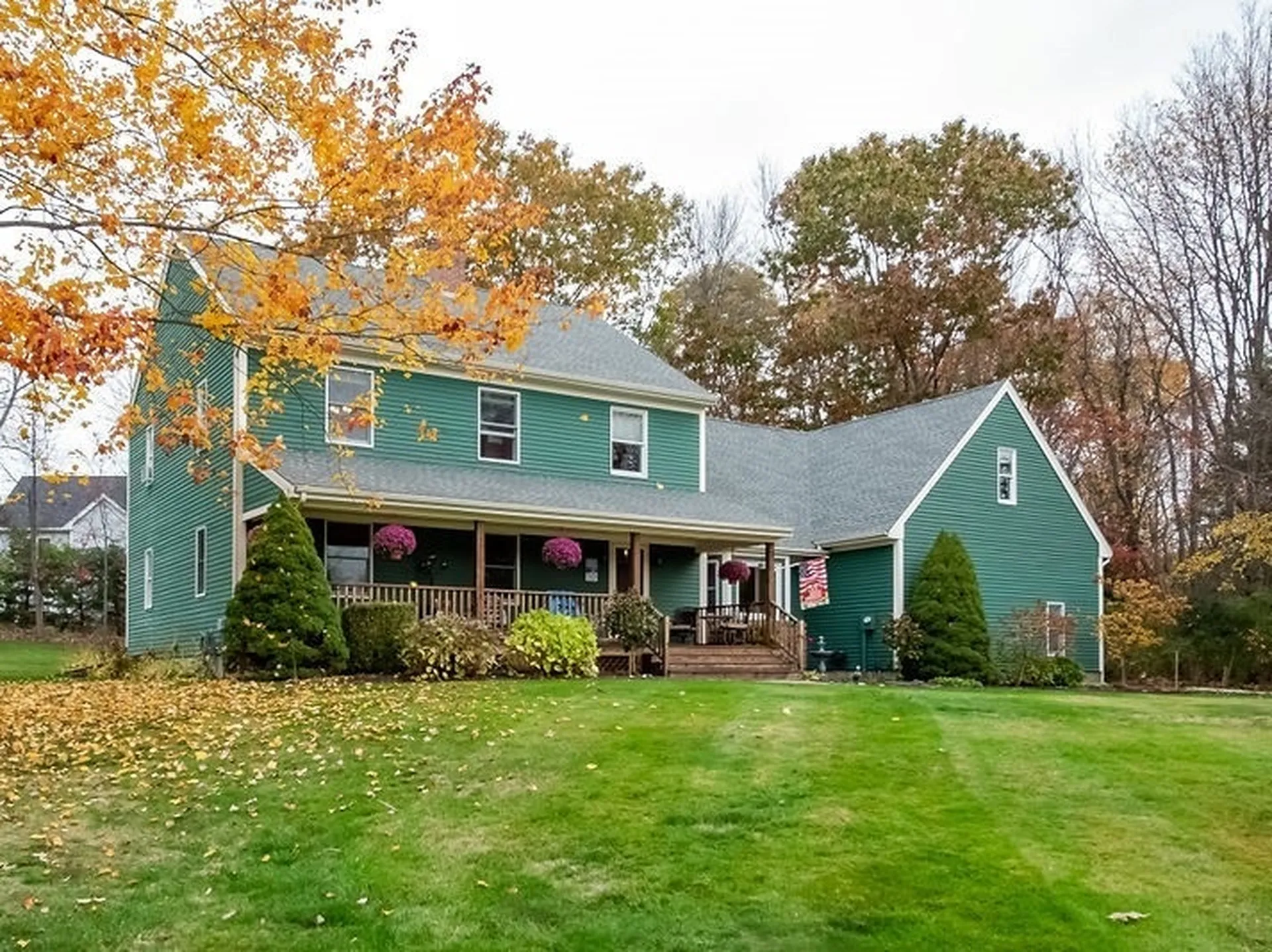 8 Reyners Brook Drive Dover NH 03820