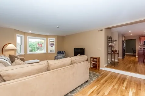 8 Reyners Brook Drive Dover NH 03820