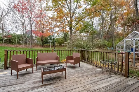 8 Reyners Brook Drive Dover NH 03820